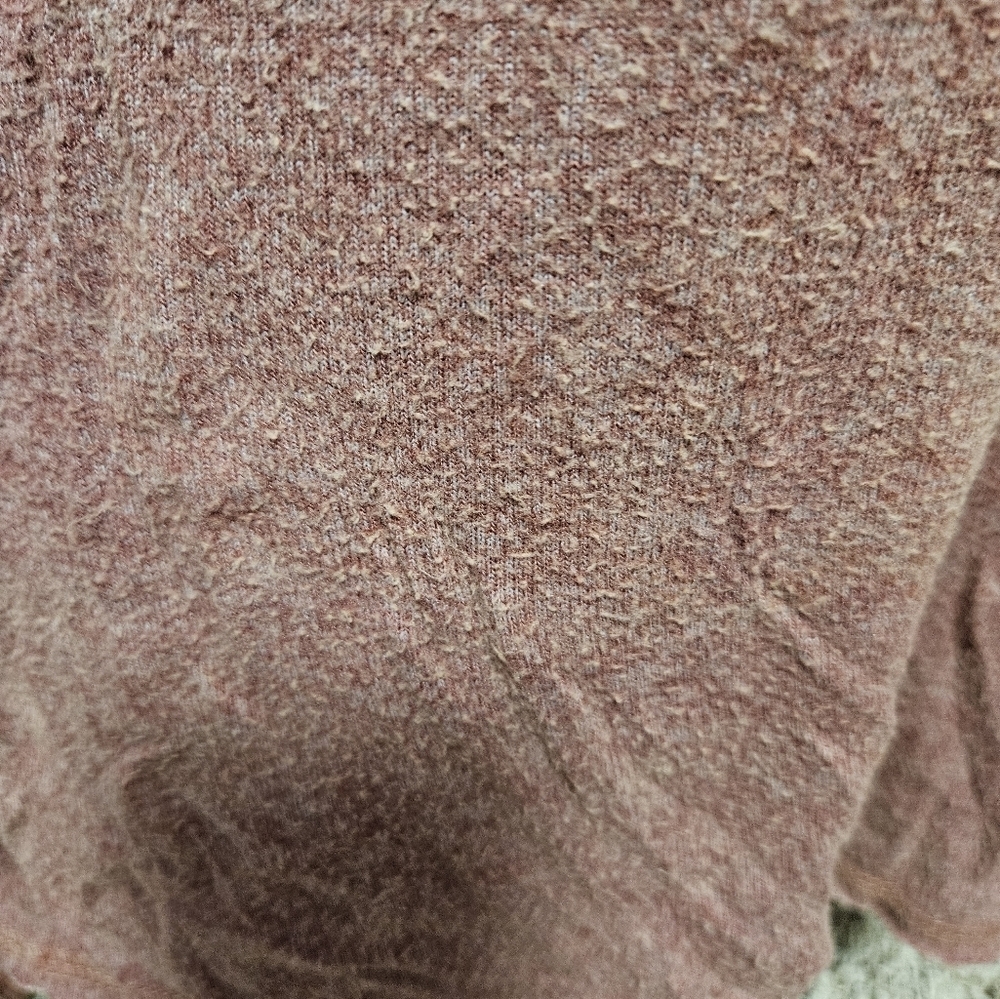 BKE Long Sleeve Distressed Top NWT - Picture 8 of 12